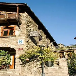 hotel-santa-barbara-de-la-vall-dordino.andorra-la-vella-hotels.net/